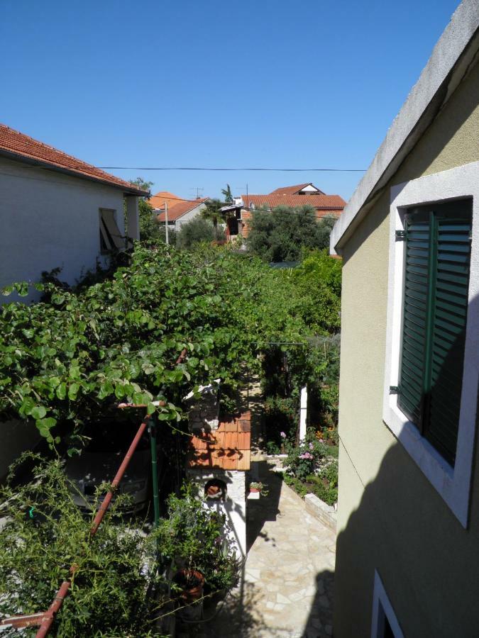 Apartman Mia Biograd ビオグラード・ナ・モル エクステリア 写真