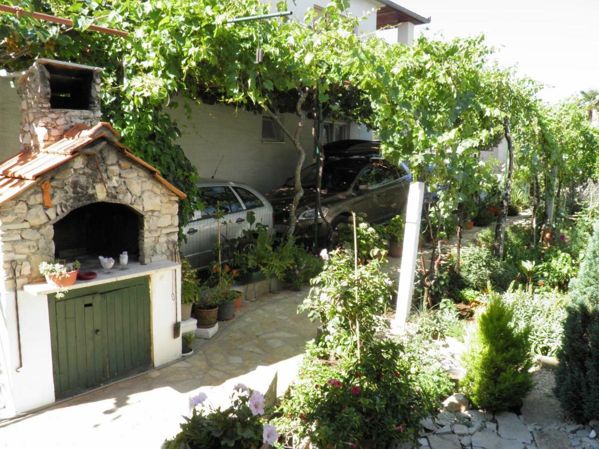 Apartman Mia Biograd ビオグラード・ナ・モル エクステリア 写真