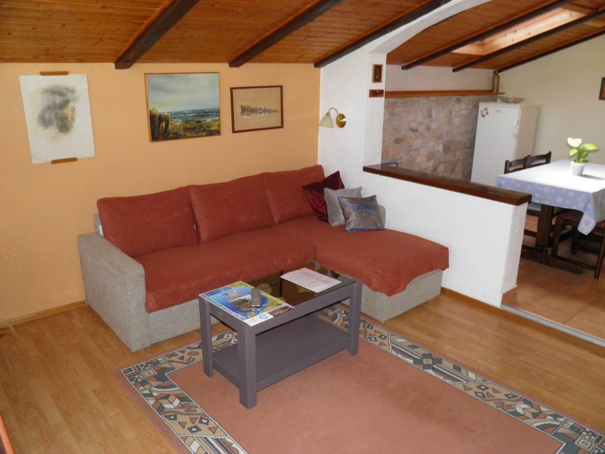 Apartman Mia Biograd ビオグラード・ナ・モル エクステリア 写真