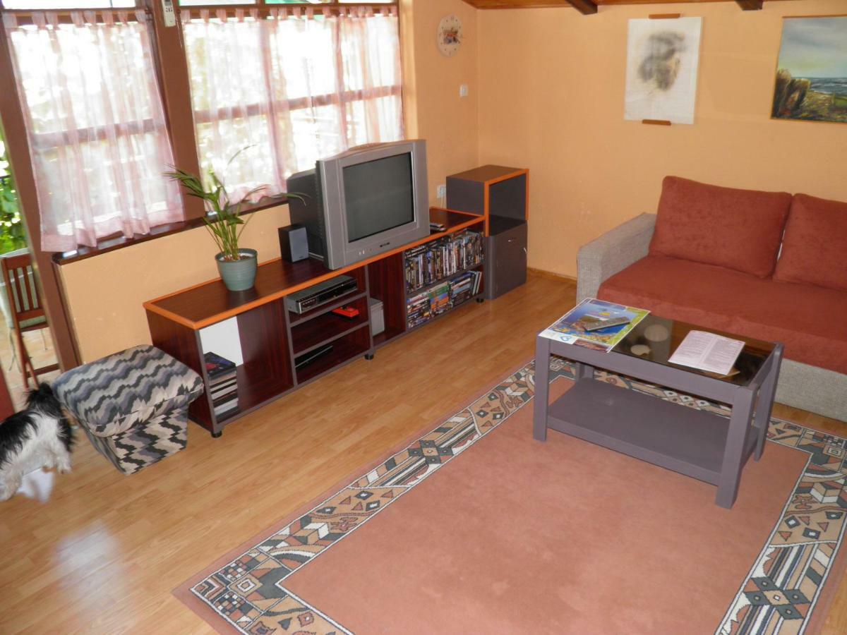 Apartman Mia Biograd ビオグラード・ナ・モル エクステリア 写真
