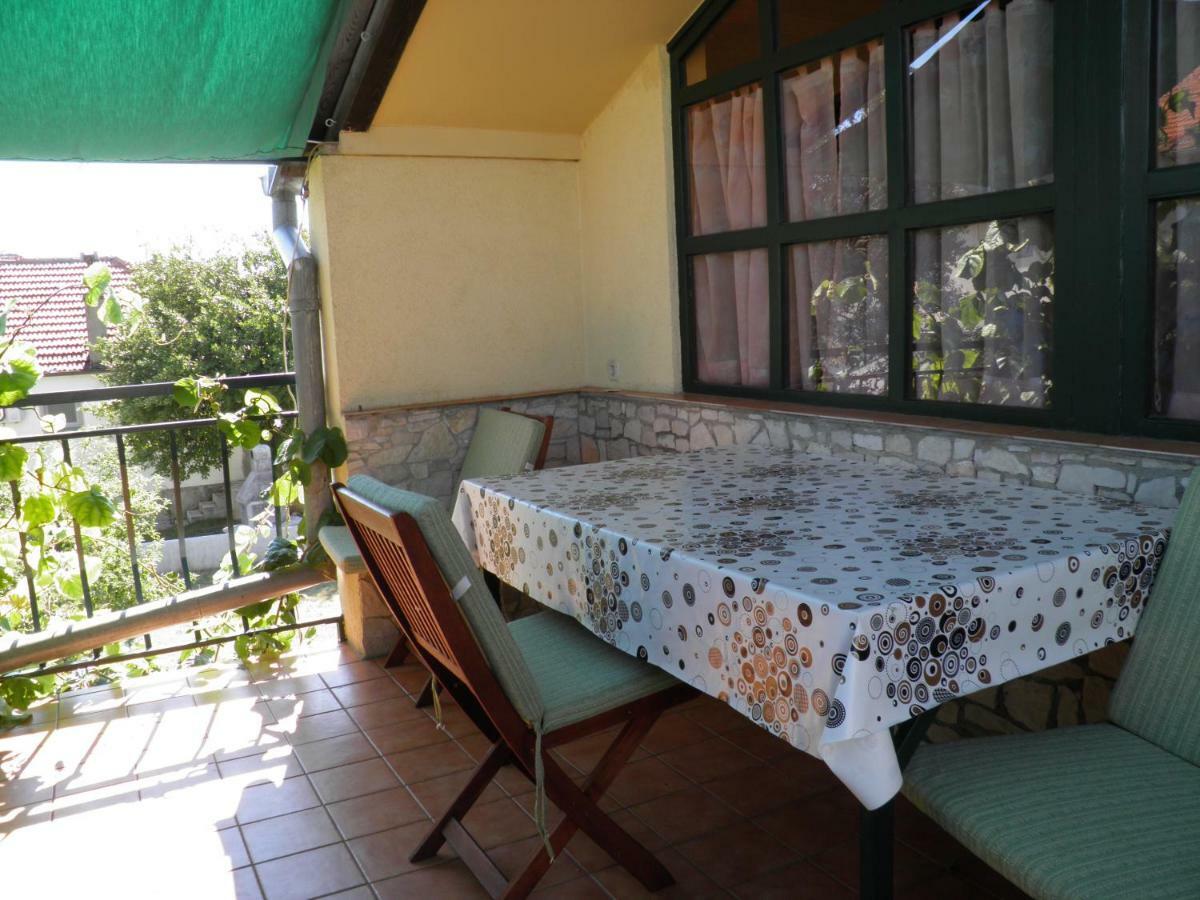 Apartman Mia Biograd ビオグラード・ナ・モル エクステリア 写真